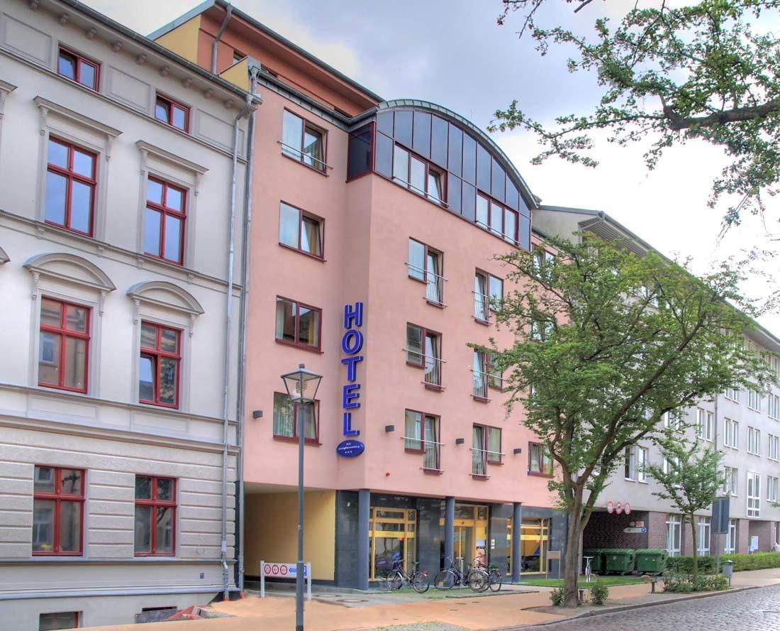 Hotel Am Jungfernstieg Stralsund Exterior foto